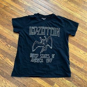 LED ZEPPELIN BAND T-SHIRT SIZE LARGE